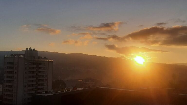 El último domingo de julio se despide fresco, parcial nublado y sin lluvias