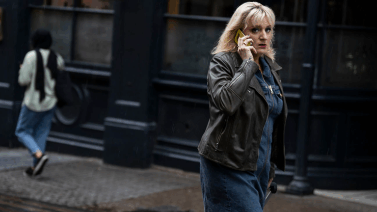 Una joya oculta en el catálogo: la mini serie adictiva de HBO Max que da que hablar con su humor ácido