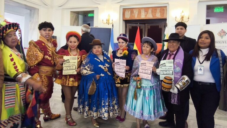 Bolivia festeja su Bicentenario con actividades en Jujuy