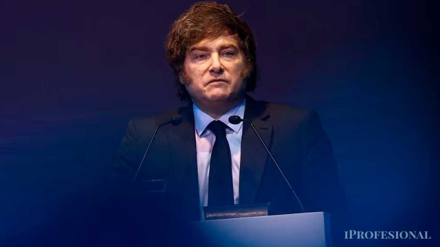 Milei anuncia que dejará los insultos para exponer «la dictadura de las formas»