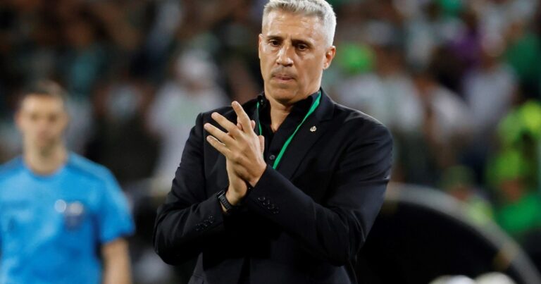 Crespo luego del empate contra Atlético Nacional por la Libertadores: «Tuvimos suerte de que Cardona errara…»