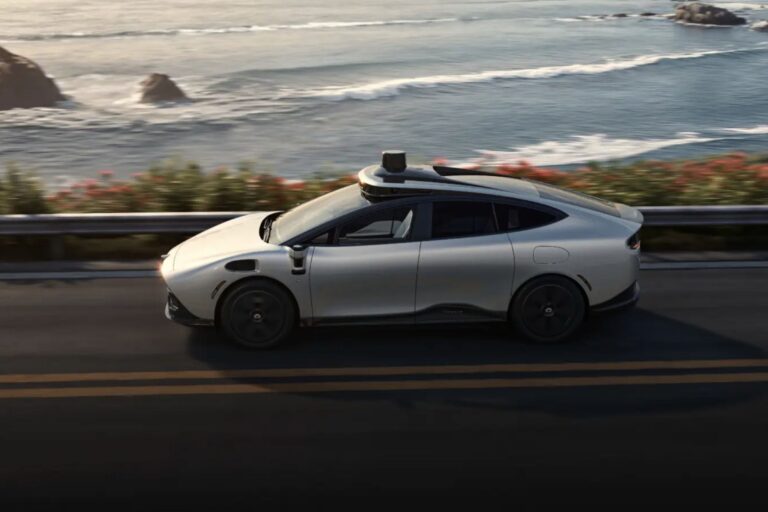 Tesla tiene competencia: así es Tensor Robocar, el auto 100% autónomo que presentó una empresa de IA de California