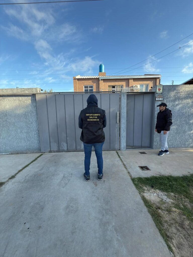 El detalle de lo secuestrado en el Caso Cebra: juguetes sexuales y geles íntimos