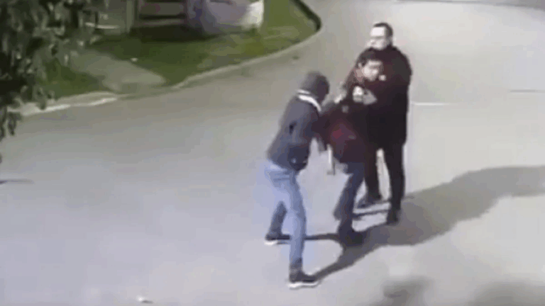 Obligaron a un hombre a conducir a un descampado donde lo golpearon para robarle