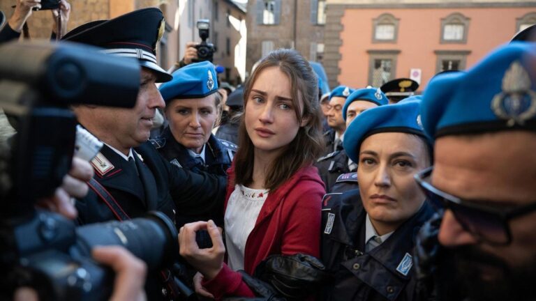 Disney+ estrenó una impactante serie basada en una historia real: un mediático y recordado juicio