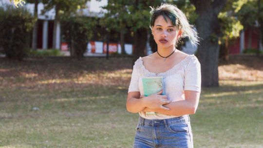 Cómo la falta de plata afecta a los adolescentes