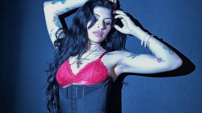 Cazzu anunció su regreso a OnlyFans y lo comunicó compartiendo una foto ultrahot