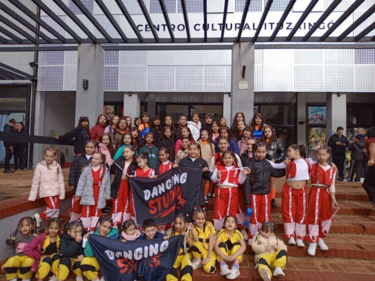 Tremendo elogio para bailarinas de Chaco en la Selectiva del Certamen Argentina Baila realizado Corrientes