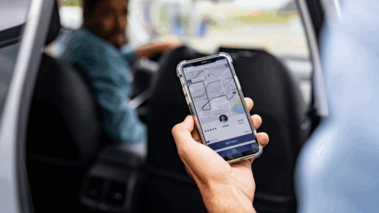 Concejal dejó abierta la posibilidad de habilitar las aplicaciones de transporte a particulares