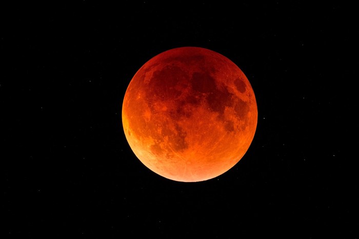 Luna de Sangre 2025: cuándo es y a qué hora será el eclipse lunar total en septiembre