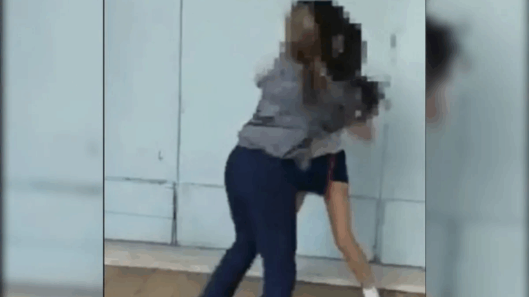 Una adolescente fue golpeada por seis jóvenes cuando regresaba a su casa