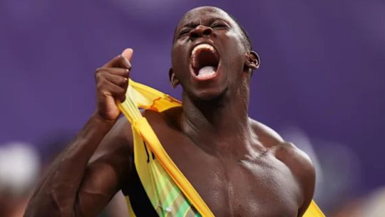 Oblique Seville rompió con las críticas y alcanzó la gloria en los 100 metros