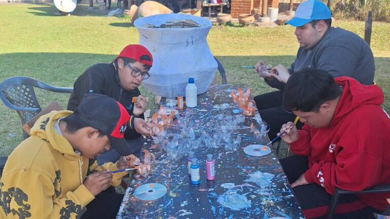 Desfiles de Carrozas: Asociación «Todos Juntos» pide evaluación igual que todos los colegios