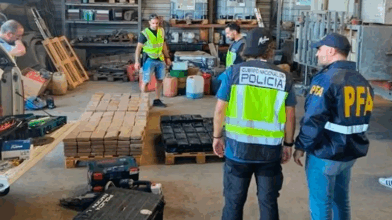 Media tonelada de cocaína a España, un ex funcionario de Morales y las incógnitas en torno a una mega estructura narco