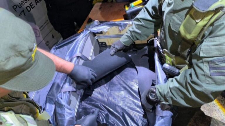 Tucumán: incautaron más de 3 kilos de cocaína de un colectivo que salió de Jujuy