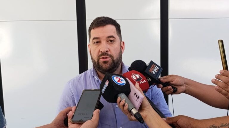 «Las soluciones ‘mágicas’ de los políticos tradicionales no funcionan»