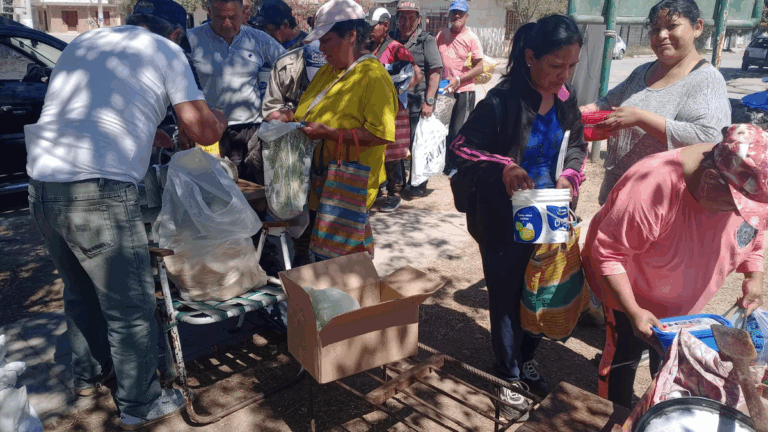 Aumento de la demanda en comedores jujeños: «Vienen familias completas»