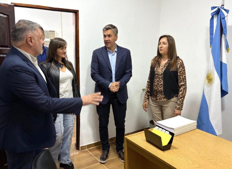 Se inauguró hoy el renovado Registro Civil de Santa Sylvina