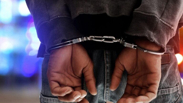 Gendarme detenido: habría amenazado con el arma reglamentaria a su pareja