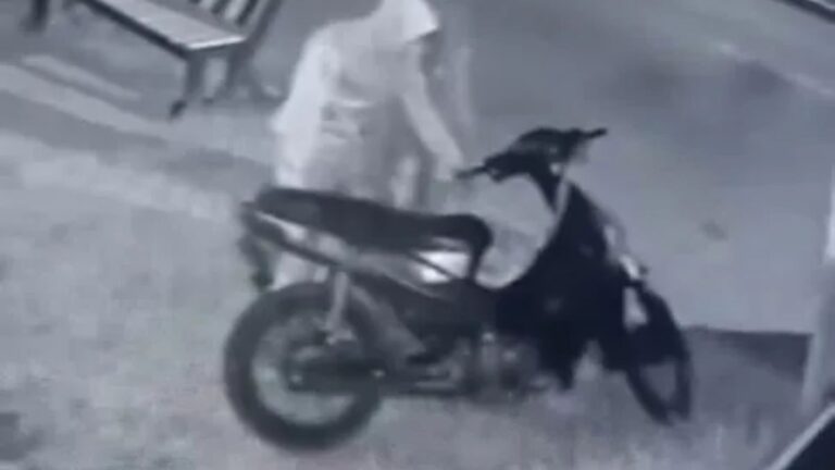Pidió ayuda en redes para localizar su moto robada, fue estafada y ahora es amenazada