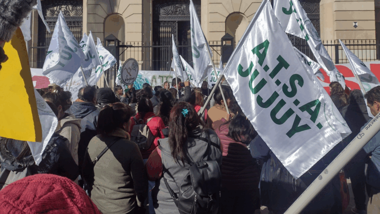 Trabajadores de la Sanidad piden que el bono sea de $300.000