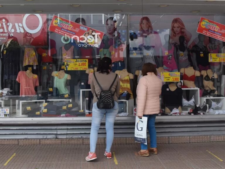 Expectativa por el Día de la Madre: comerciantes de Resistencia esperan un repunte en las ventas pese a la caída del consumo