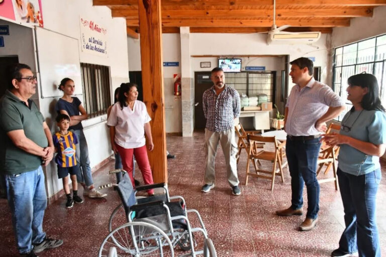 Machagai: el municipio restaura elementos de movilidad del Hogar de Ancianos Nuestra Señora de la Consolata