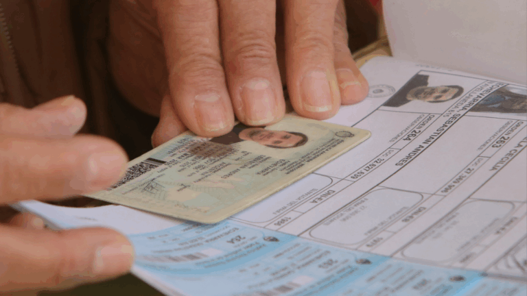 Se puede votar con DNI digital? Los documentos válidos para emitir el voto