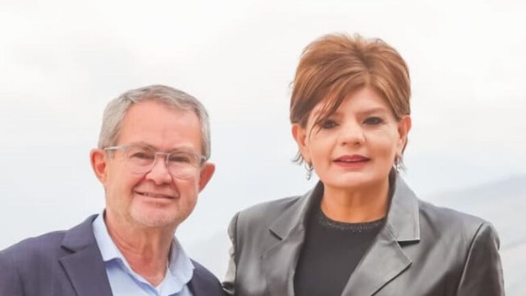 «No se puede ser funcionario y candidato al mismo tiempo»