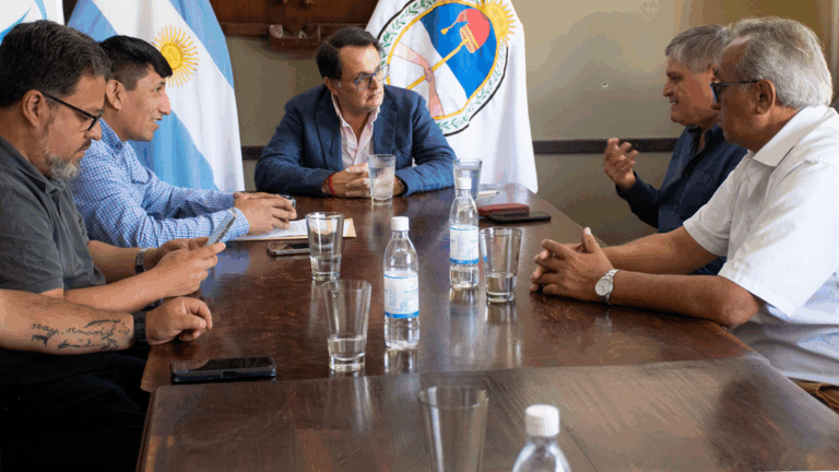 Choferes cuestionan la reunión de concejales con el veedor de UTA Jujuy