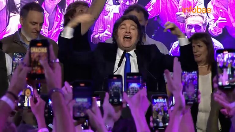 Luego de ganar las elecciones, Milei convocó a legisladores y gobernadores de otros partidos para acordar las reformas