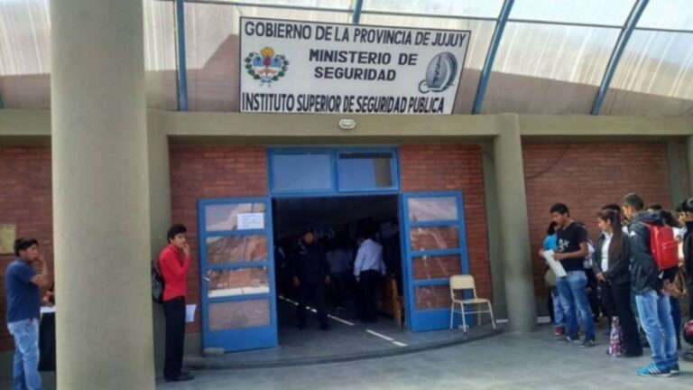 Denunció a un estudiante del IUPS por abuso sexual y dijo que sufrió destrato institucional y abandono del estado