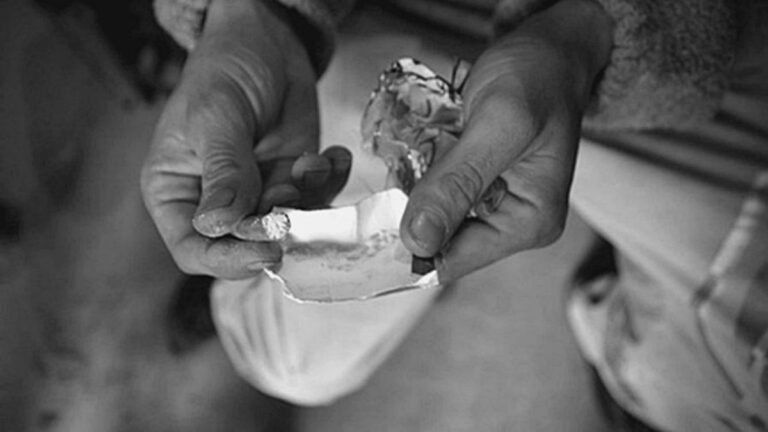 La invitaron a participar de la venta de droga, se negó y ahora es víctima de amenazas