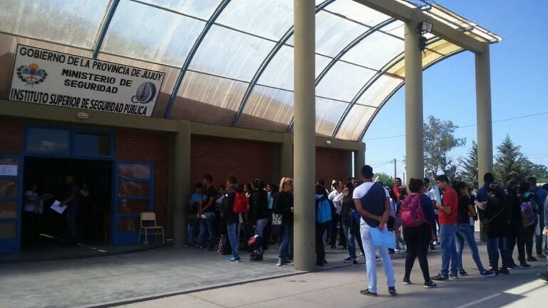 Contó que vivió un calvario dentro del IUPS: acoso sexual, abuso de autoridad y hostigamiento