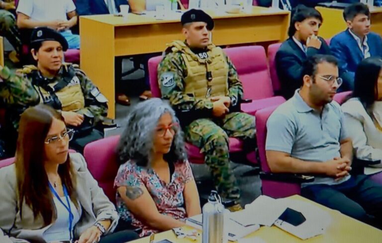 Perpetua para los Sena por el asesinato de Cecilia