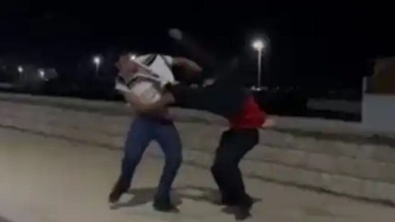 Dos hombres compartían bebidas alcohólicas, discutieron y uno apuñaló al otro