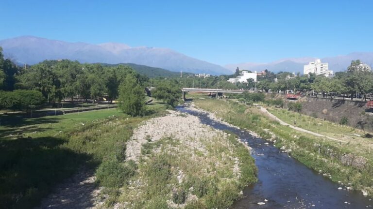 Verano adelantado: altas temperaturas y cielo despejado en la capital jujeña