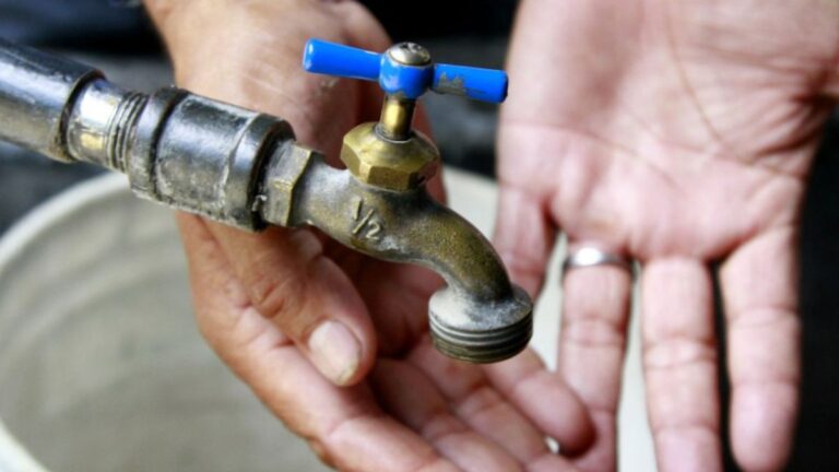 Varios sectores de Jujuy se quedaron sin el suministro de agua potable