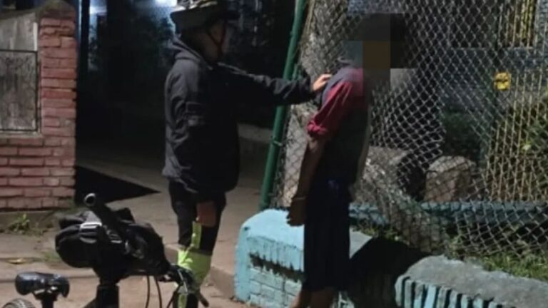 Era buscado por abuso sexual y lo detuvieron robando una motocicleta