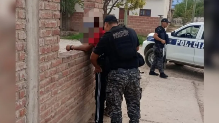 Conocido delincuente detenido en Libertador tras un ataque a policías en un procedimiento