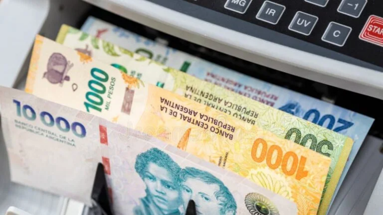 Se acreditó la primera cuota del bono a estatales