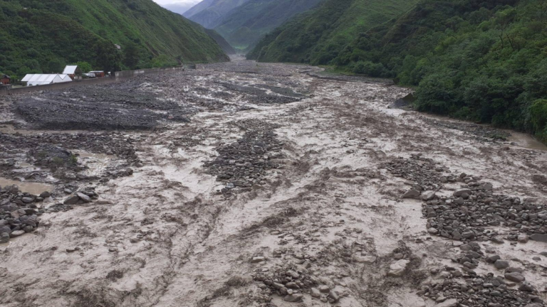 Intensas lluvias en Jujuy: crecidas, derrumbes, cortes y otros inconvenientes
