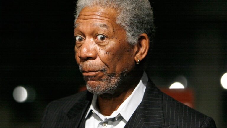 Morgan Freeman apuntó contra de Donald Trump tras su ataque a Venezuela: «Peor presidente de la historia»