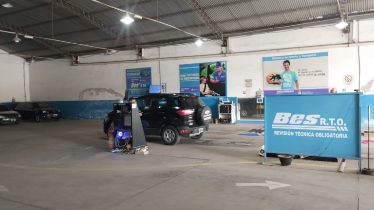 Auto en condiciones para las vacaciones: precios y requisitos en las RTV de Palpalá y Perico