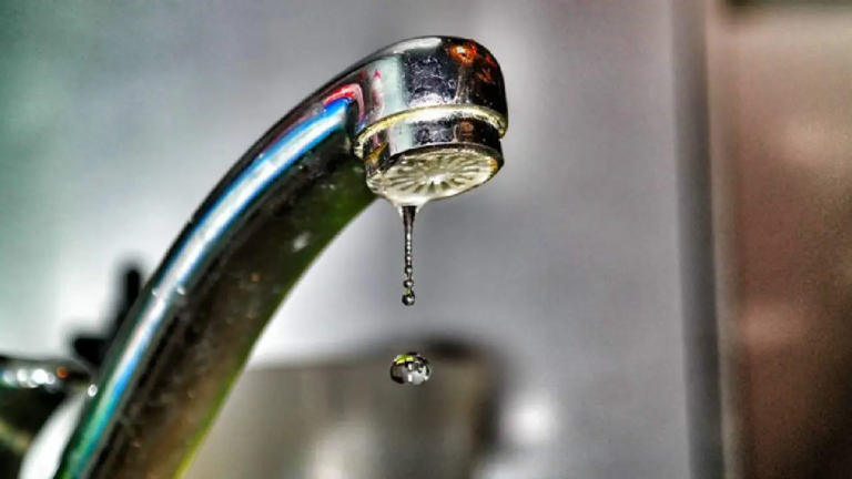 Cortes de agua afectan a todo Monterrico