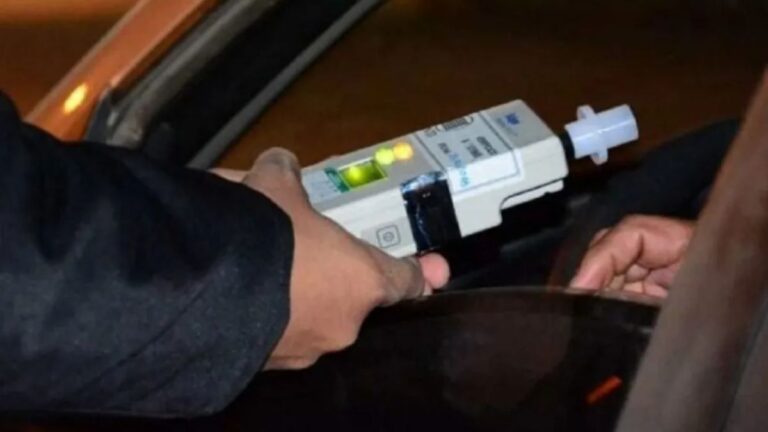 Humahuaca: joven chocó contra una casa y dio positivo en alcoholemia