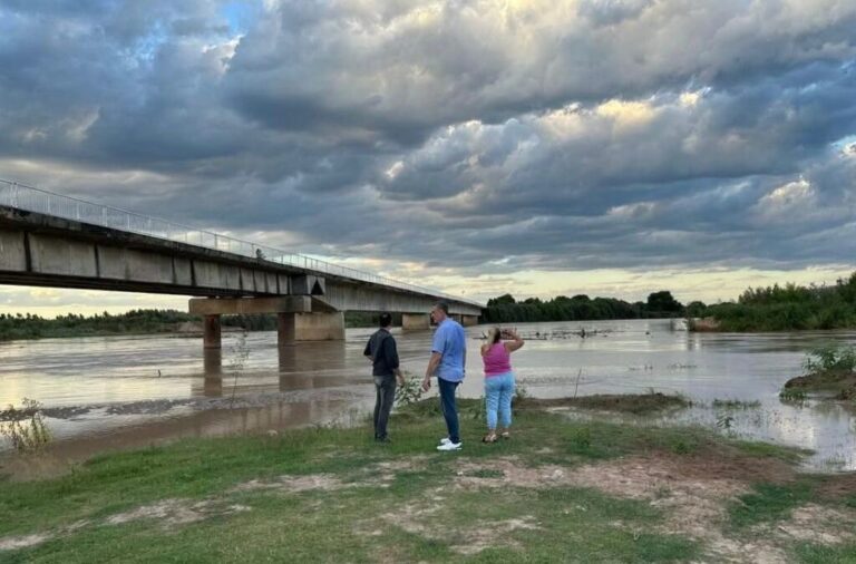 Afirman que el río Bermejo se mantiene estable y sin riesgo de crecida en el corto plazo