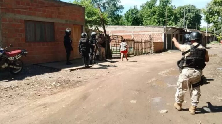 Batalla campal dejó una mujer inconsciente y un hombre detenido tras atacar con un machete