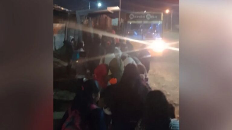 Crece el malestar por la poca frecuencia de colectivos y las unidades en mal estado