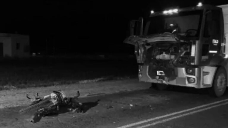 Choque fatal en Yala: camión embiste moto y deja un fallecido y un joven en estado crítico